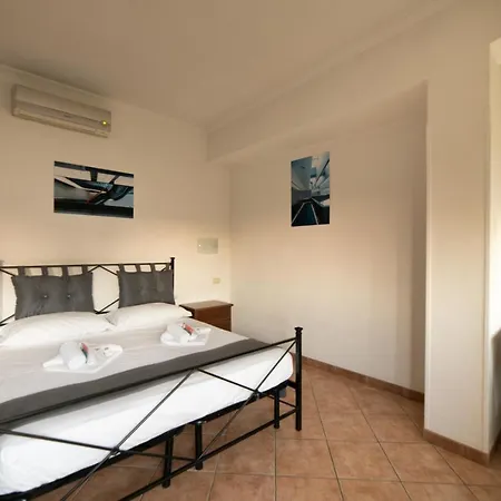 Olimpico Locazione Turistica 9970 Bed & Breakfast